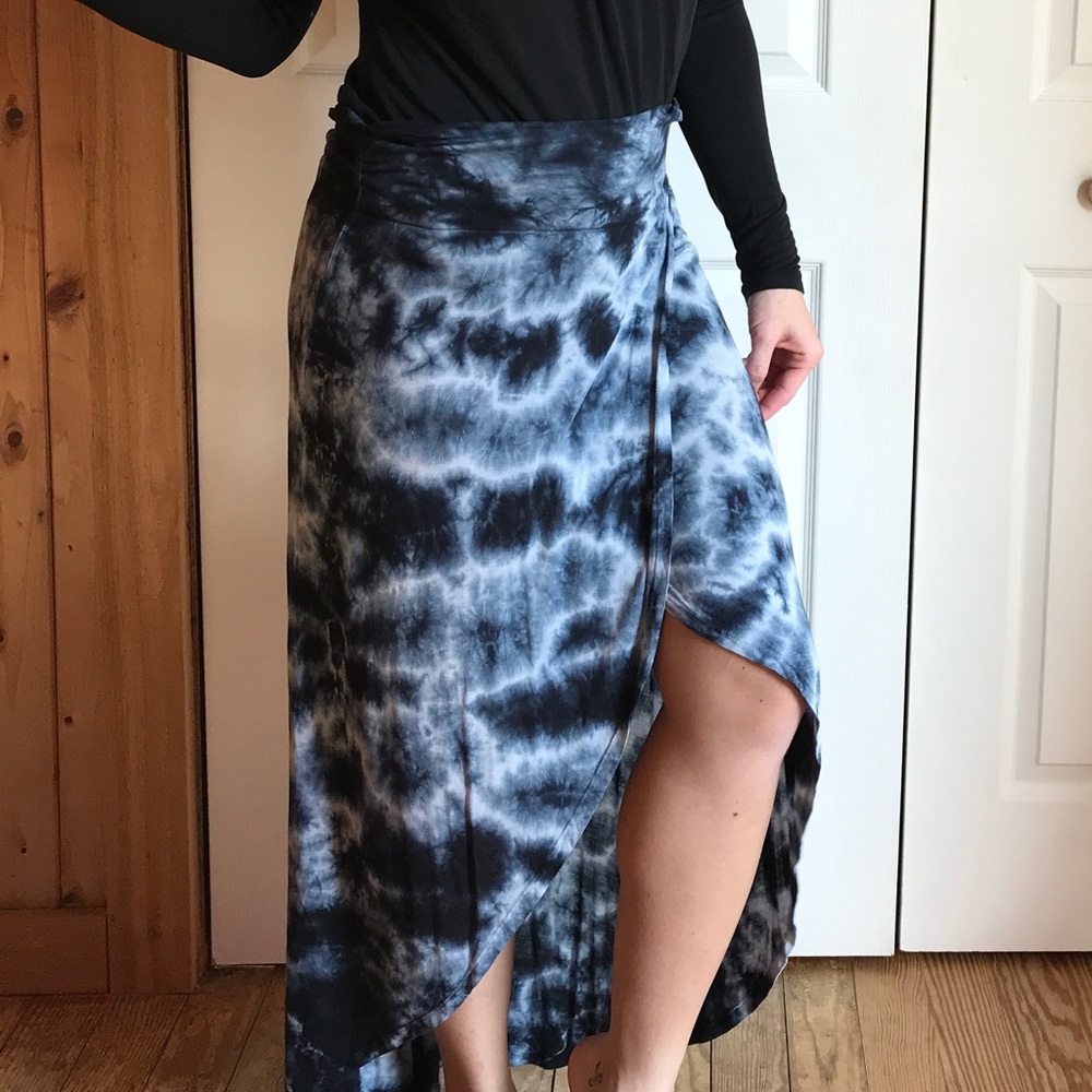 Wrap tie dye skirt